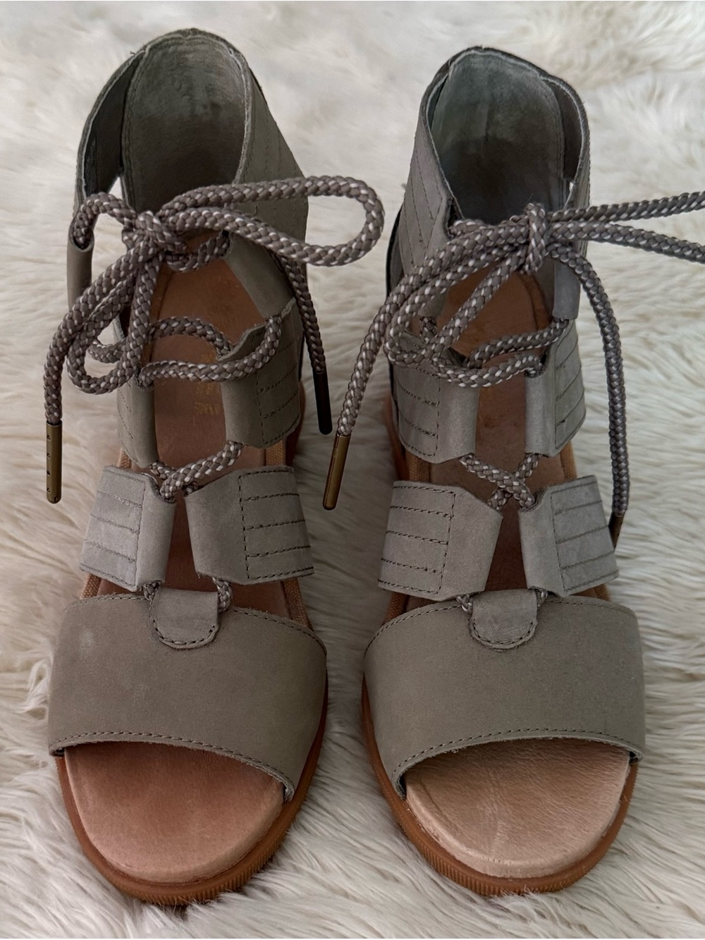 Sorel Olive Suede Lace-Up Joanie II Gladiator Sandals